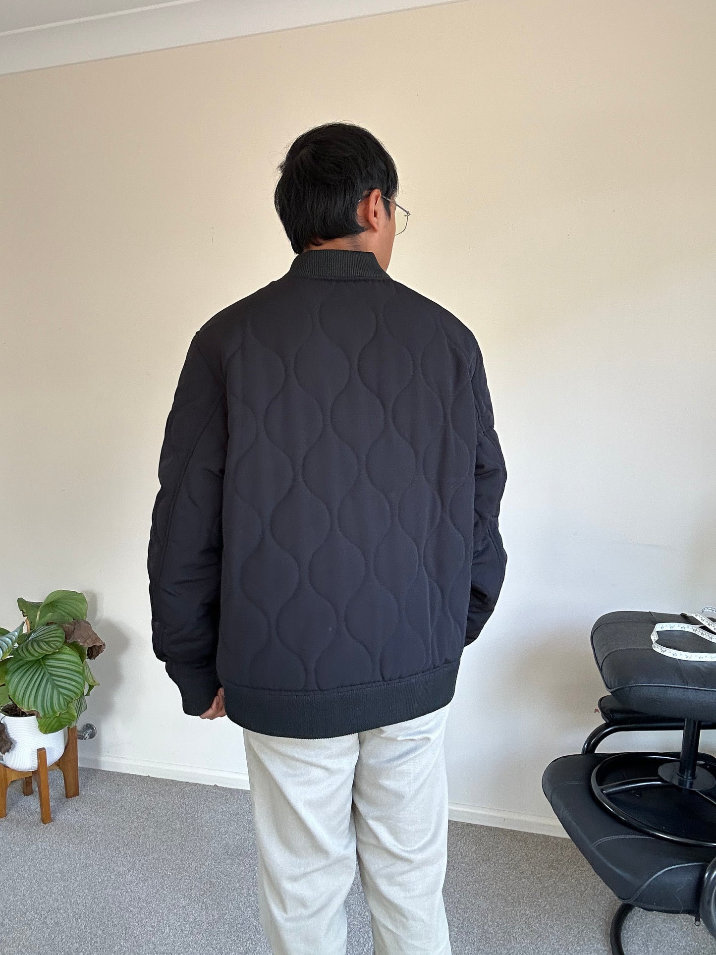 Absent black quilted bomber jacket XL