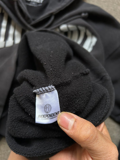 black Chinatown Market Money Arc hoodie featuring a Reflectorized white logo graphic on the chest Large