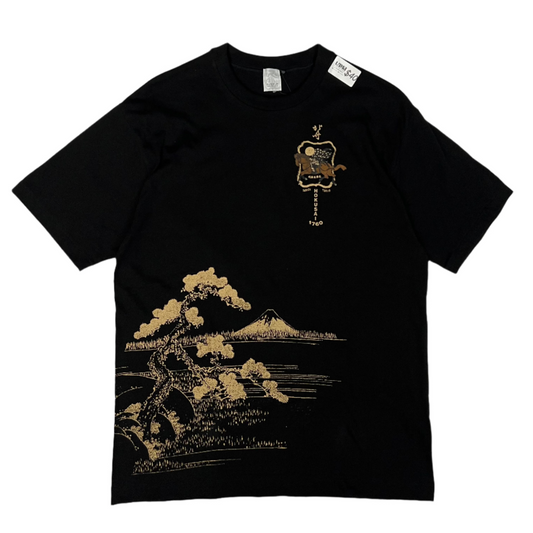 NEW Hokusai made in Japan shirt large