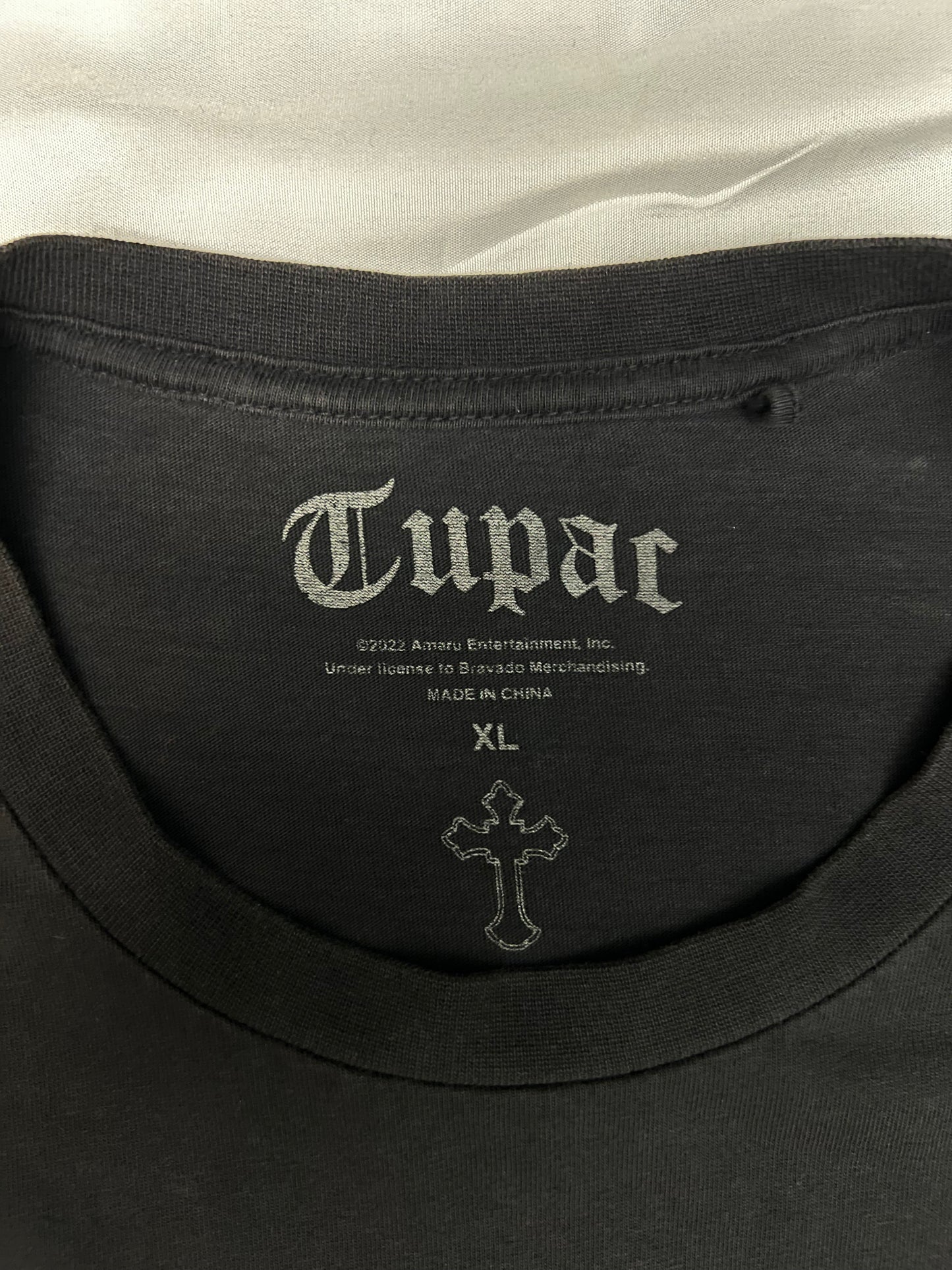 Tupac Dear Mama shirt extra large