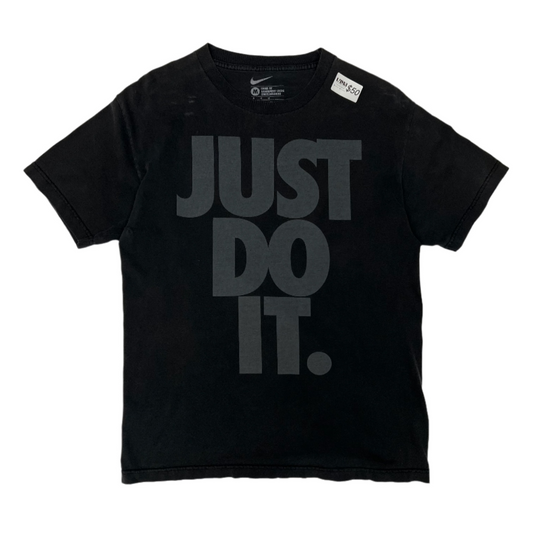 Nike Just Do It shirt medium