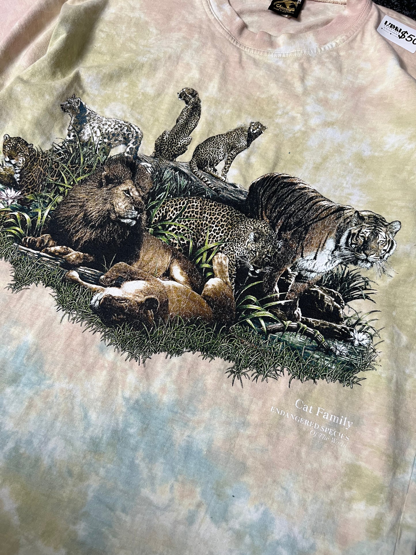 Vintage Cat Family Tee Large