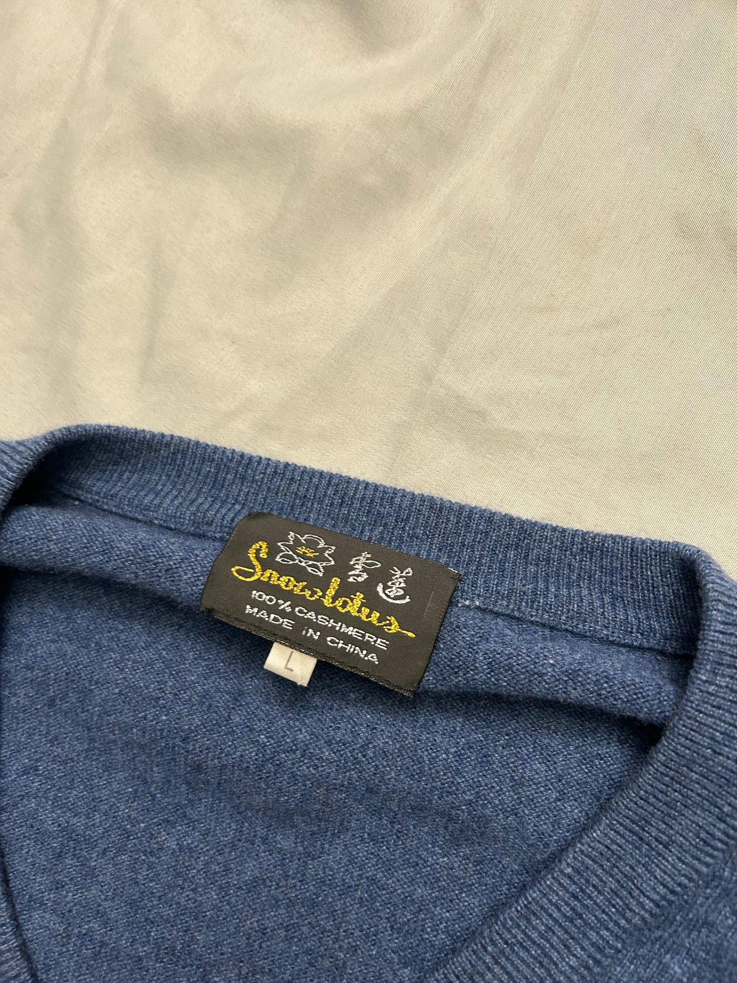100% Cashmere Sweater Large